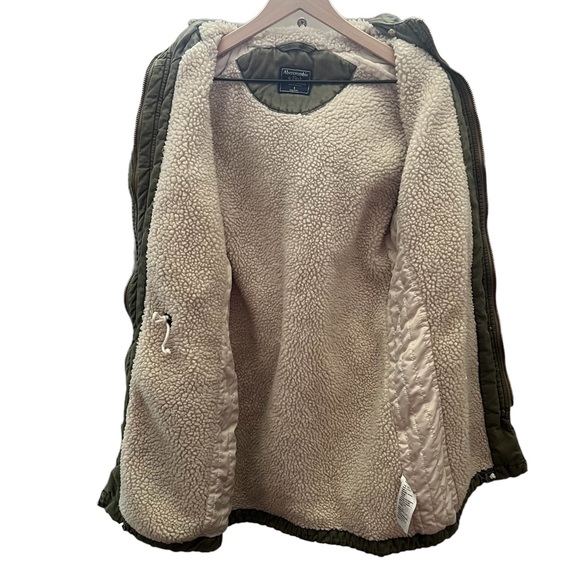 Abercrombie & Fitch Sherpa Lined Hooded Utility Coat Parka Size Small - Picture 8 of 16